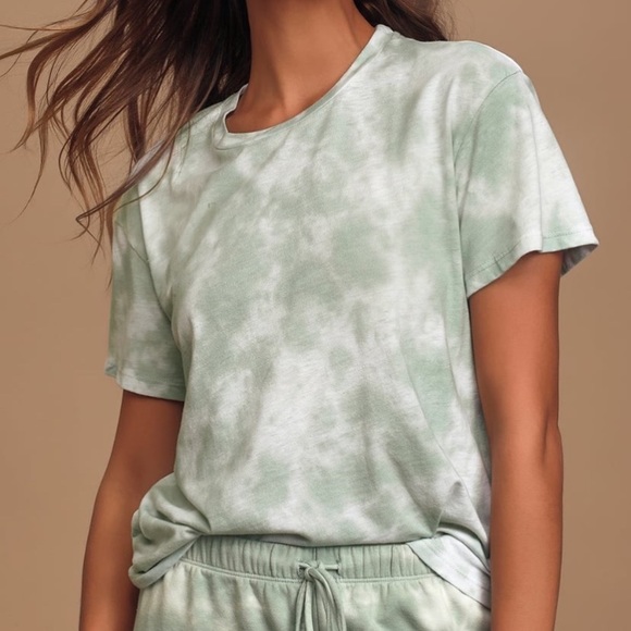 Lulus Tops - NWT Lulus Cozy Livin’ Sage Green Tie-Dye Tee Size XS